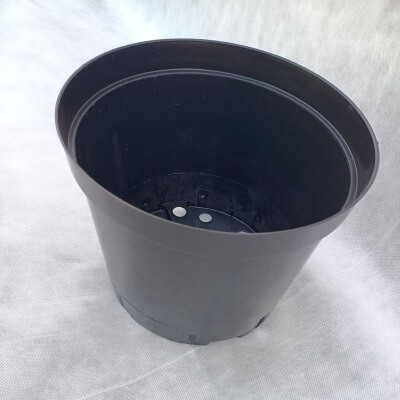 Горшок 2 л 17*13см