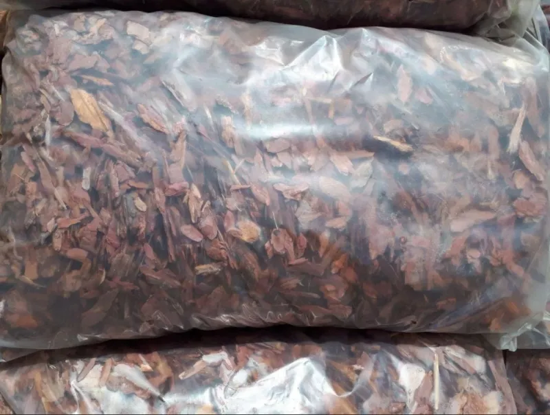 Кора лиственницы 30-80 мм 60л